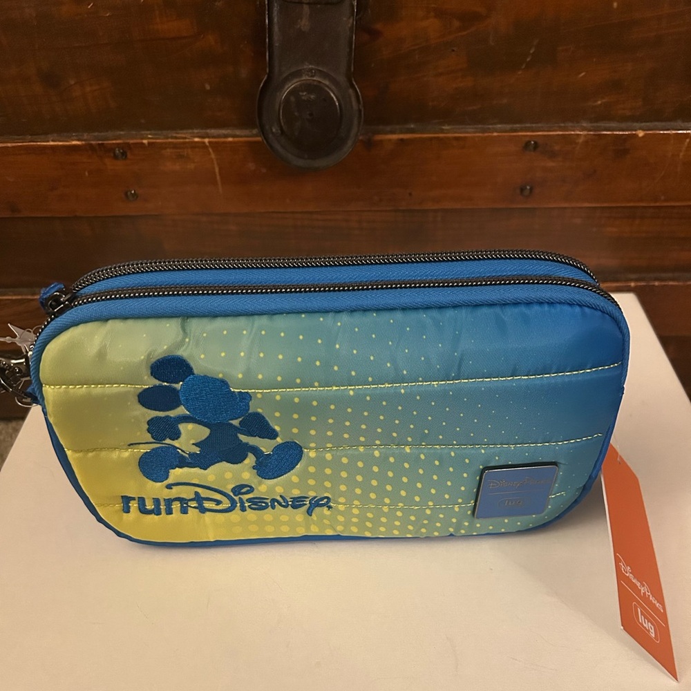Disney Parks 2025 RUN DISNEY Lug Crossbody Bag - NWT